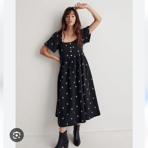 Madewell Daisy Embroidered Lightspun Square Neck Midi Dress